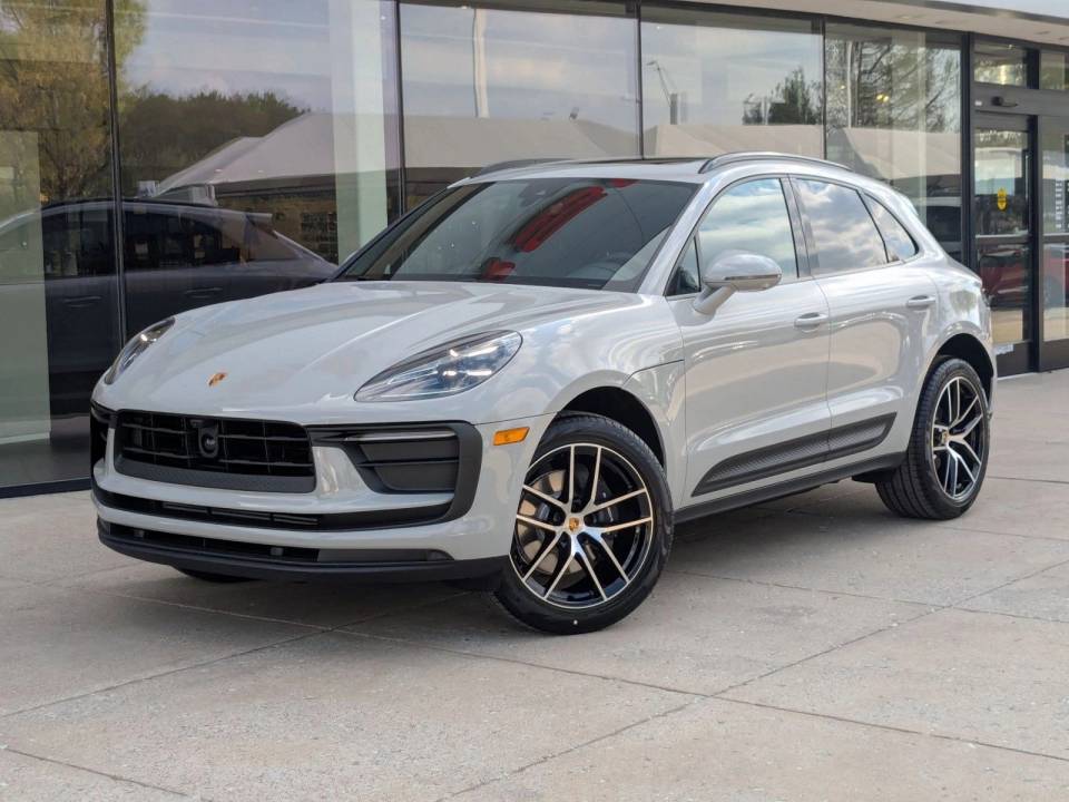 2026 Porsche Macan