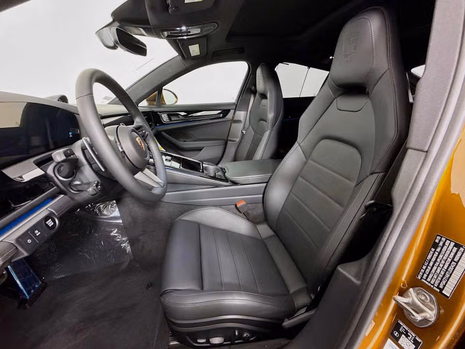 2026 Porsche Panamera 4 E-Hybrid - Photo 35