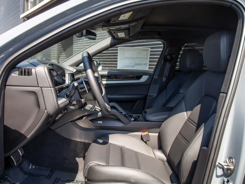 2026 Porsche Cayenne Coup S - Photo 39