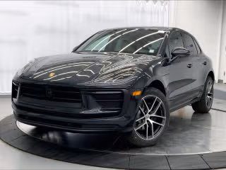 2026 Porsche Macan's photo