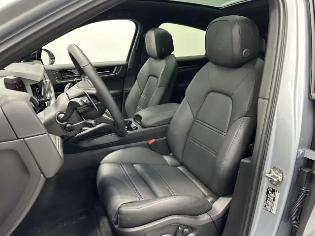 2026 Porsche Cayenne Coup Base - Photo 38