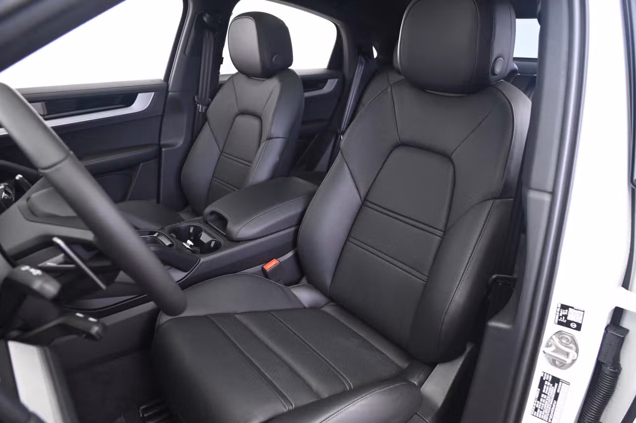 2026 Porsche Cayenne Coup E-Hybrid - Photo 36