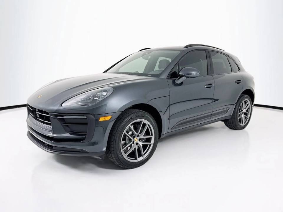 2026 Porsche Macan