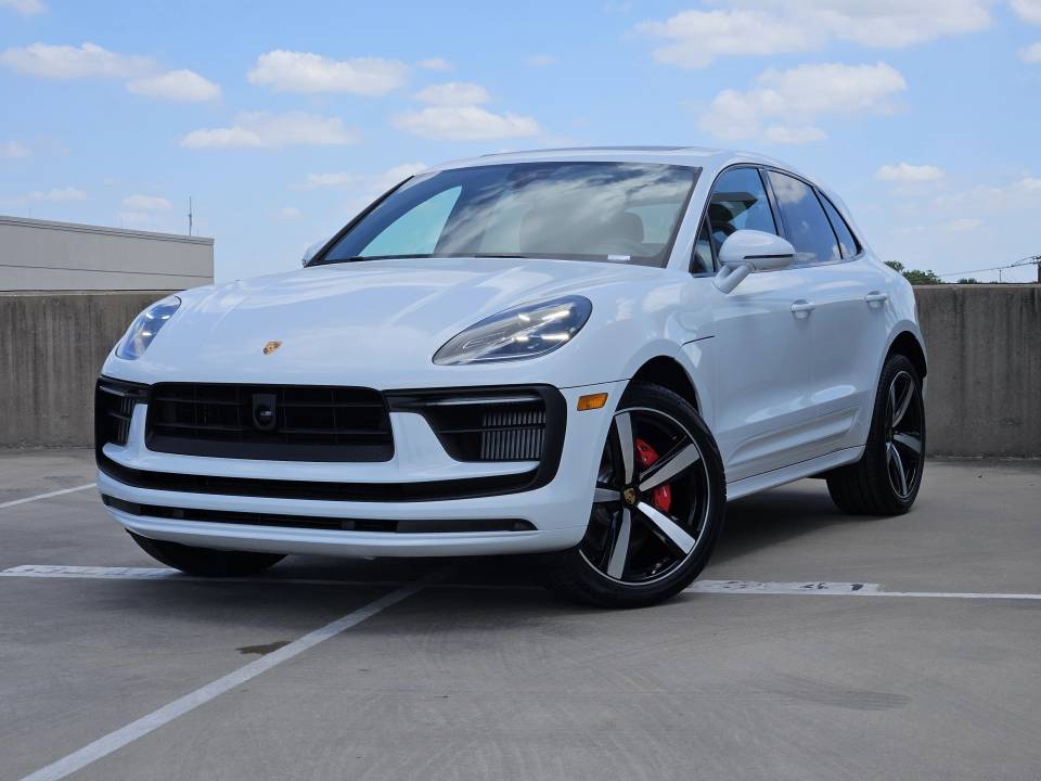 2026 Porsche Macan S