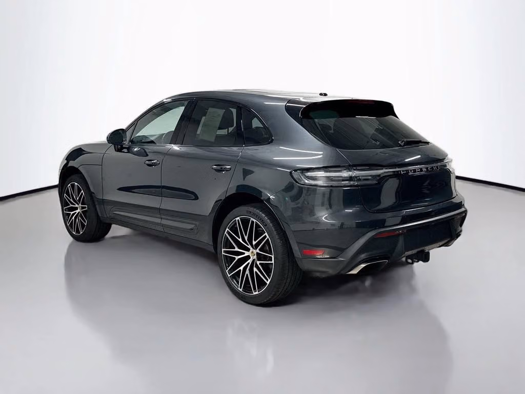 2025 Porsche Macan Base - Photo 20
