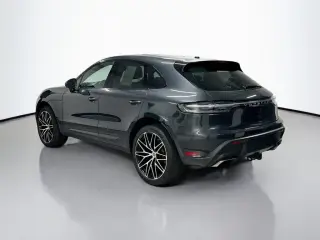 2025 Porsche Macan Base - Photo 21