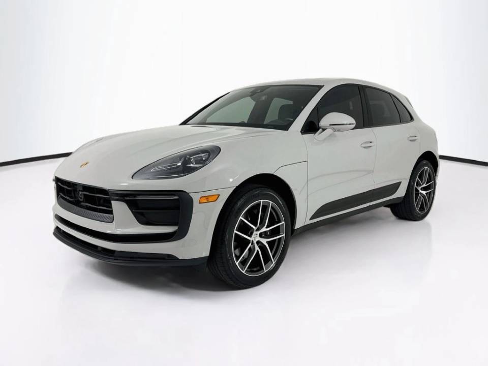 2023 Porsche Macan