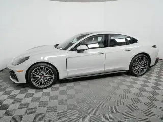 2026 Porsche Panamera Base - Photo 13