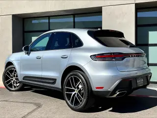 2026 Porsche Macan - Photo 21