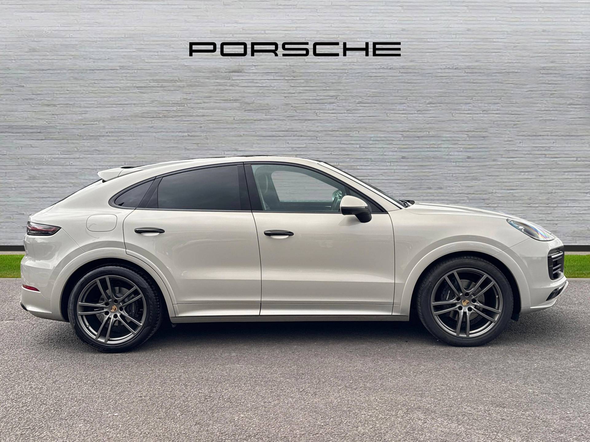Cayenne Coupé, photo 2 of 33