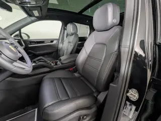 2026 Porsche Cayenne Base - Photo 37