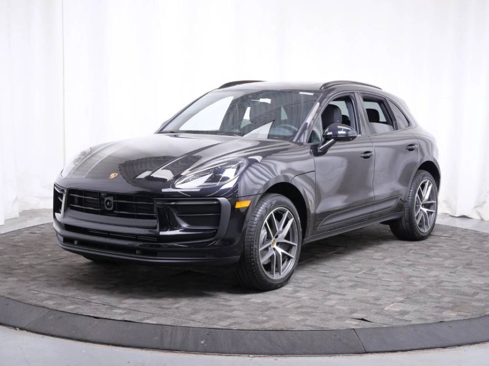 2026 Porsche Macan