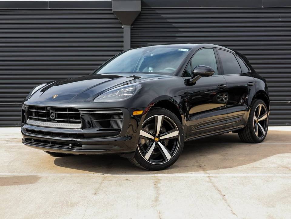 2026 Porsche Macan