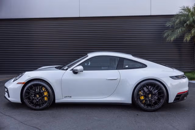 2024 Porsche 911 GTS - Photo 10