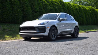 2025 Porsche Macan T's photo
