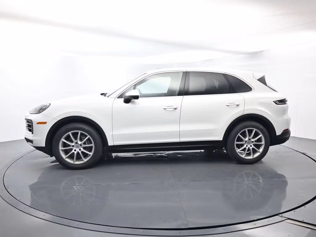 2024 Porsche Cayenne Base - Photo 12