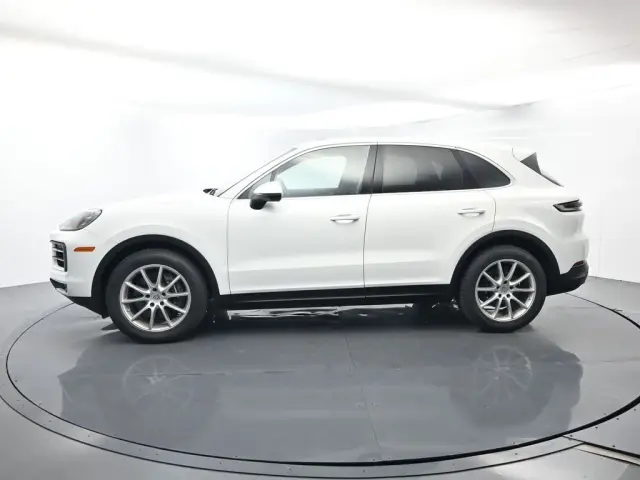 2024 Porsche Cayenne Base - Photo 14