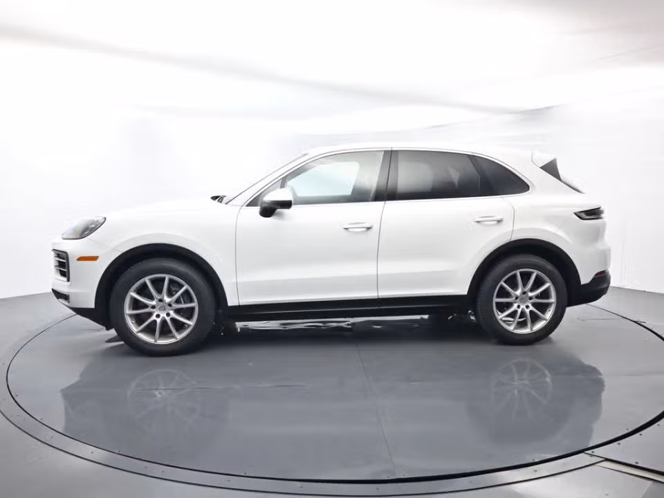 2024 Porsche Cayenne Base - Photo 11