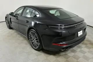 2026 Porsche Panamera 4 E-Hybrid - Photo 21
