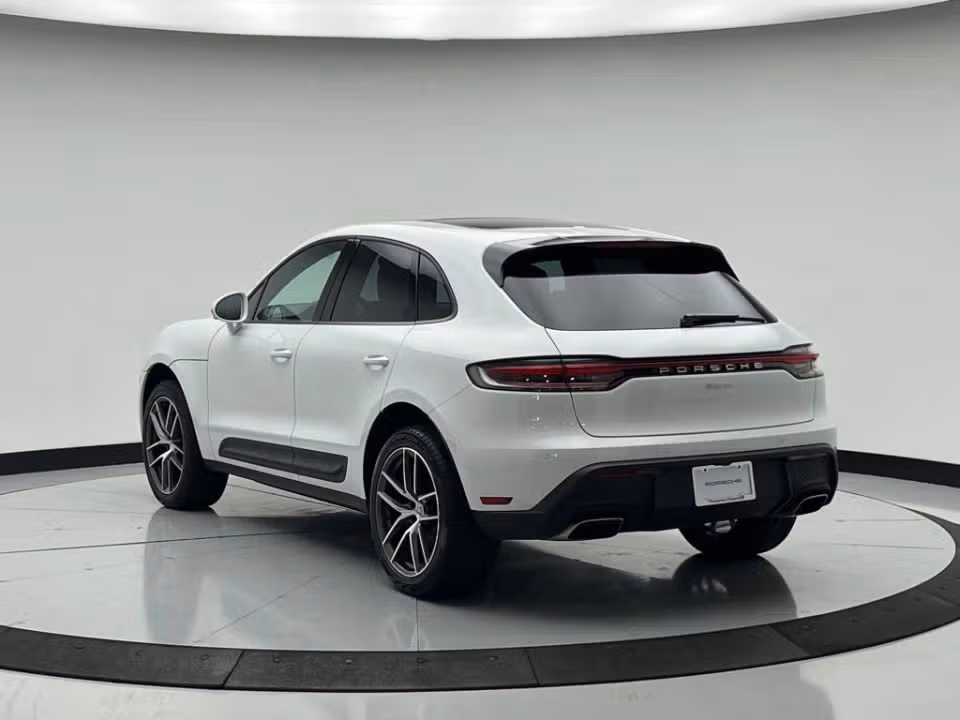 2026 Porsche Macan Base - Photo 19