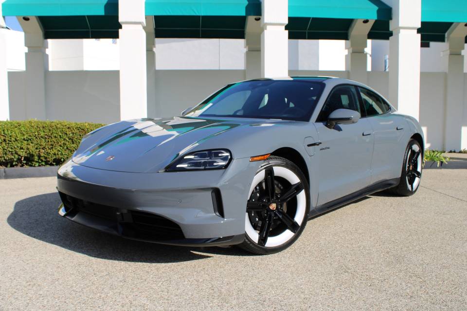 2026 Taycan GTS listing photo