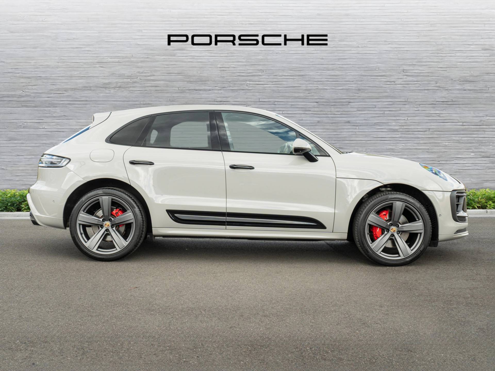 Macan S, photo 2 of 49