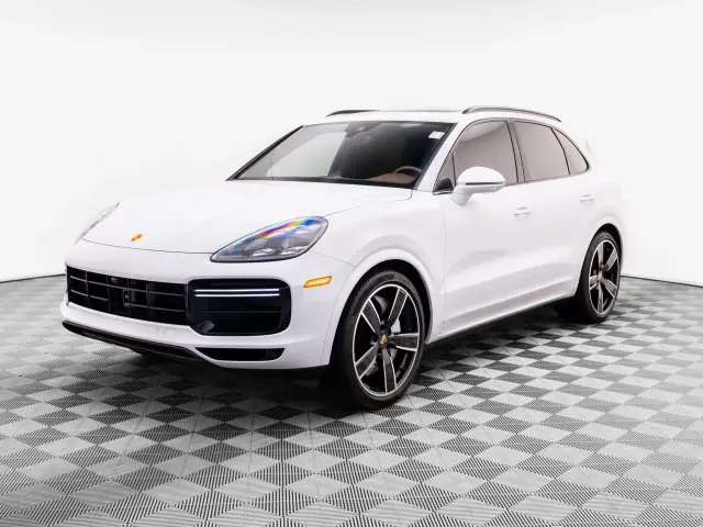 2023 Porsche Cayenne Turbo - Photo 6