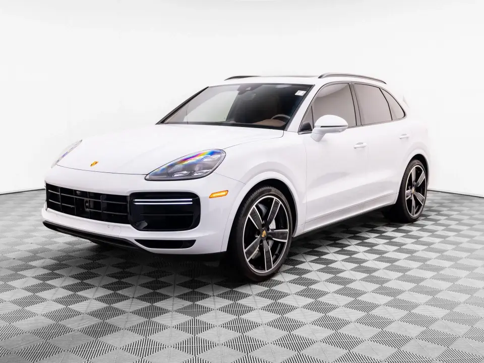 2023 Porsche Cayenne Turbo - Photo 7