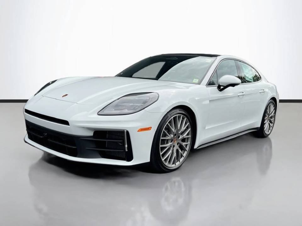 2026 Porsche Panamera