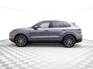 2026 Porsche Cayenne E-Hybrid - Photo 13
