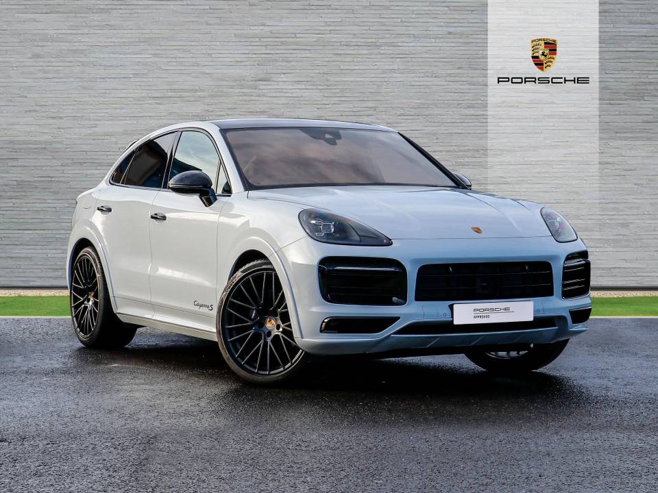 Buy PreOwned Porsche Cayenne Coupé (MY23) at Porsche Centre Leicester