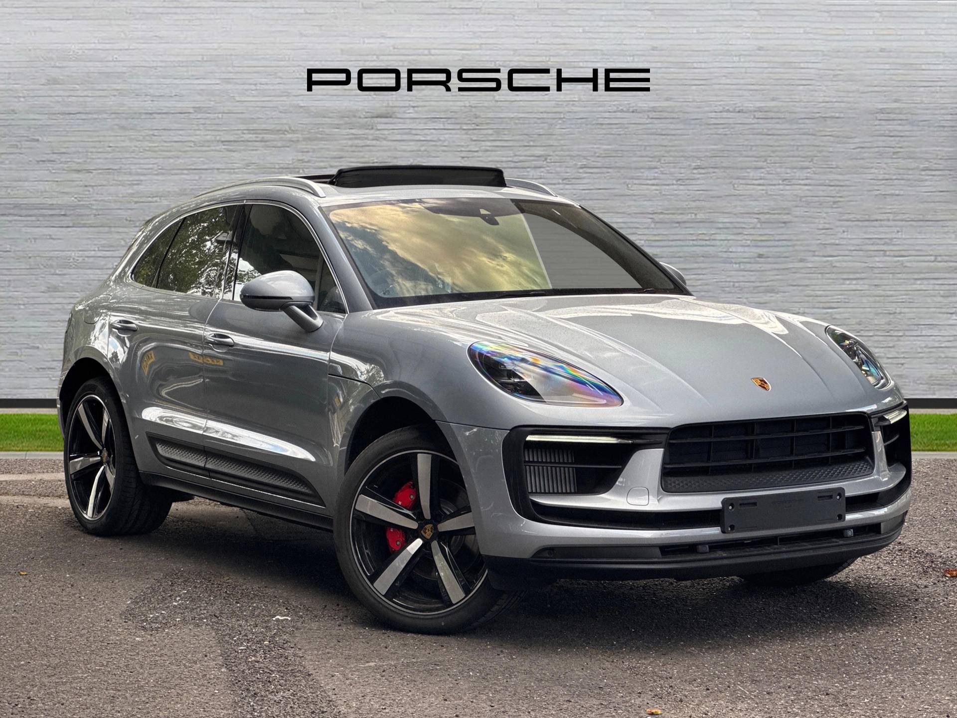 Macan S, photo 1 of 29