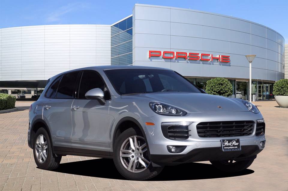 Buy used Porsche 2016 Porsche Cayenne at Porsche Dallas