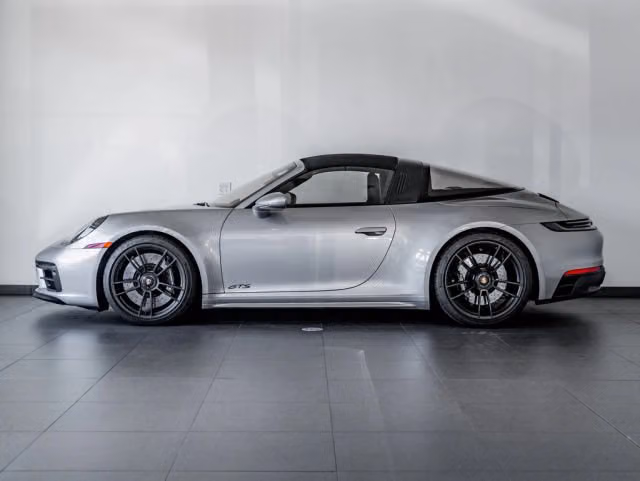 2024 Porsche 911 GTS - Photo 10