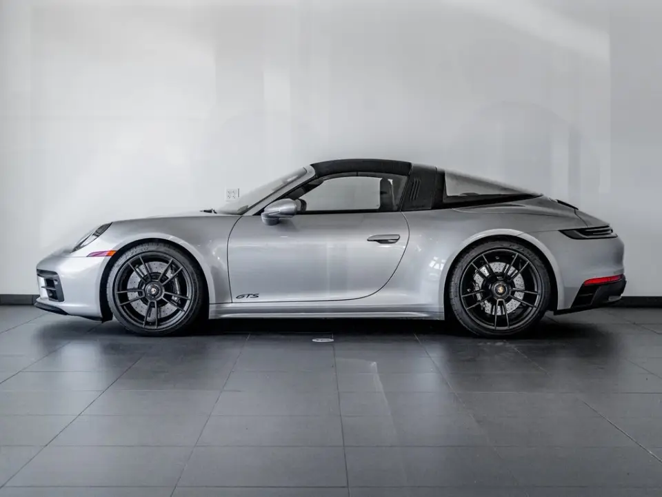2024 Porsche 911 GTS - Photo 15