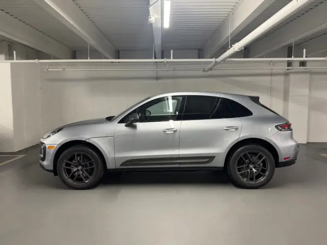 2026 Porsche Macan T - Photo 14