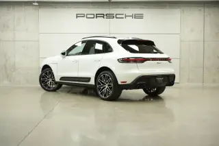 2026 Porsche Macan Base - Photo 21