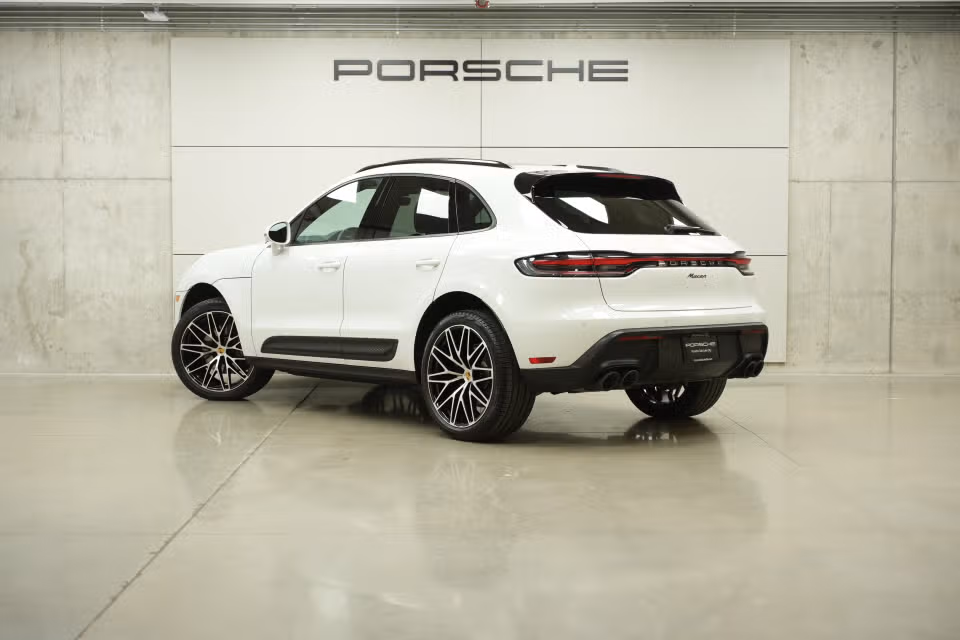 2026 Porsche Macan Base - Photo 19