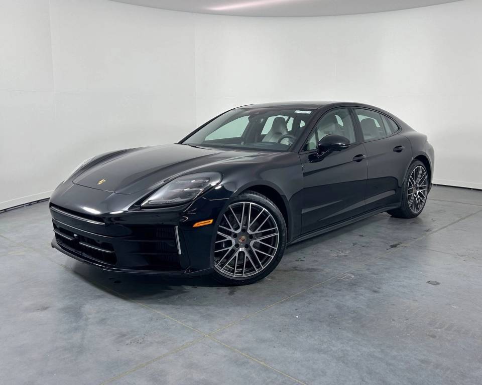 2026 Porsche Panamera