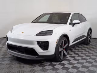 2025 Porsche Macan