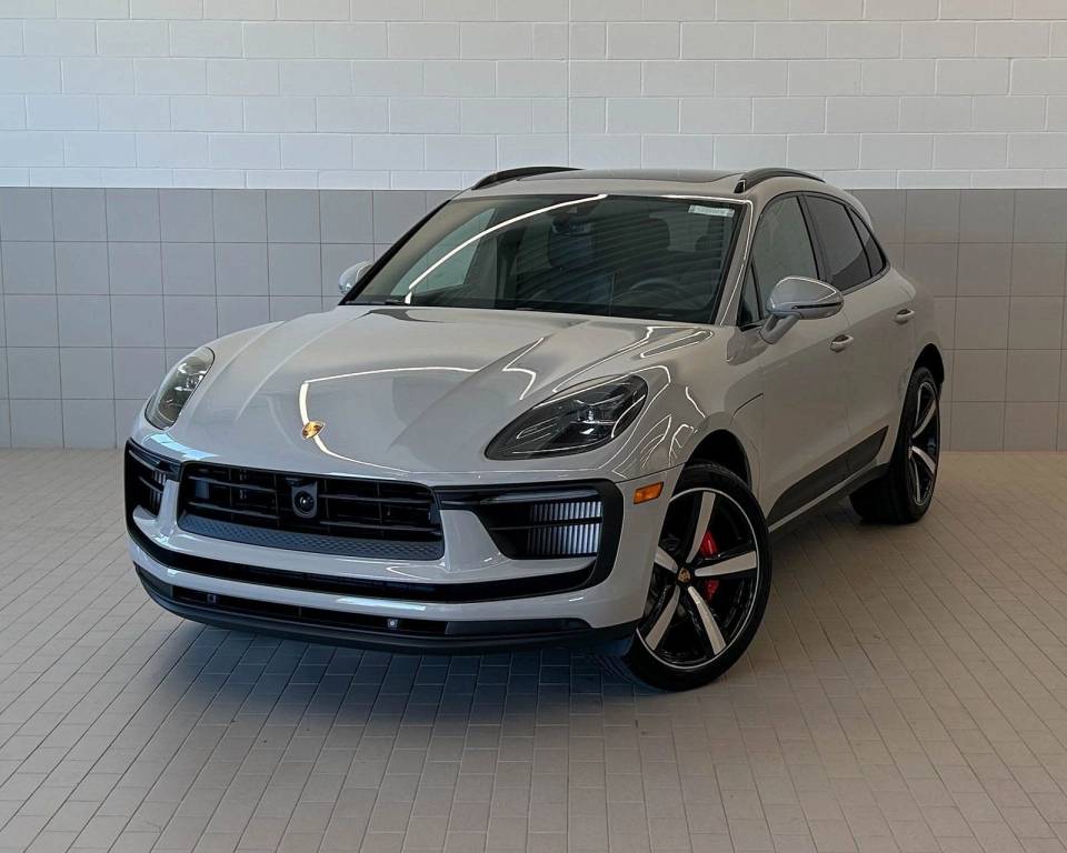 2026 Porsche Macan S