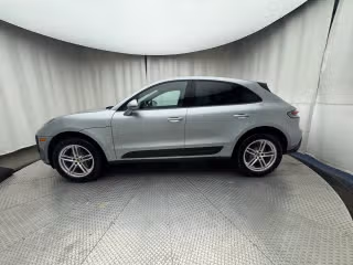 2025 Porsche Macan Base - Photo 9