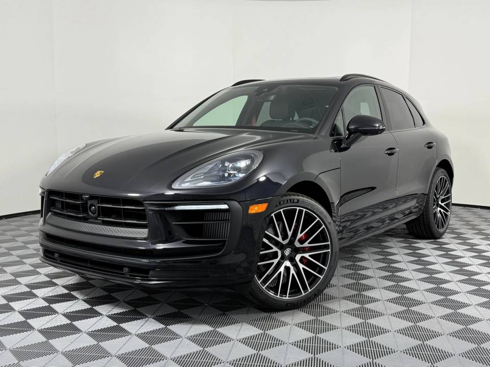 2026 Porsche Macan