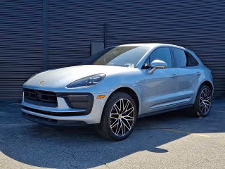 2026 Porsche Macan's photo