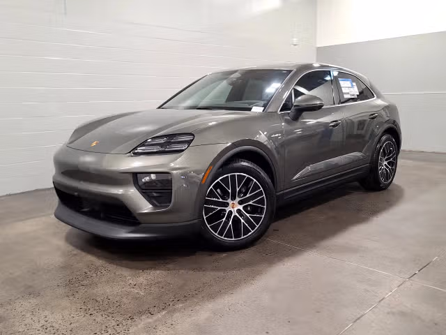 Used 2026 Porsche Macan Base with VIN WP1AA2XA6TL000143 for sale in Charlotte, NC