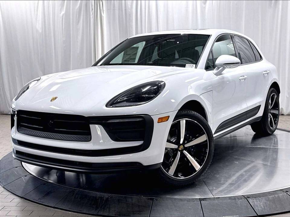 2026 Porsche Macan