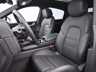 2026 Porsche Cayenne Coup S - Photo 33