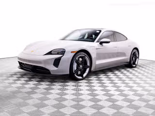 2021 Porsche Taycan 4S's photo