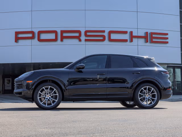 2026 Porsche Cayenne Base - Photo 10