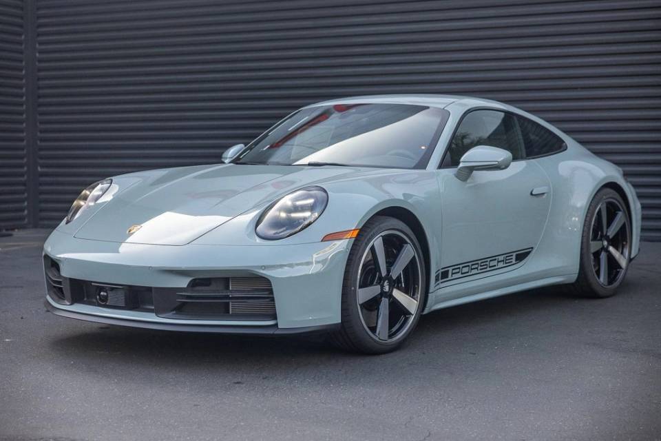 2026 Porsche 911